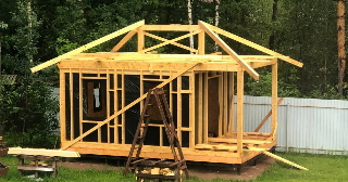 Сарай из бруса 100х100 в таре - строительство под ключ | Строй-Тар от 41060 руб.